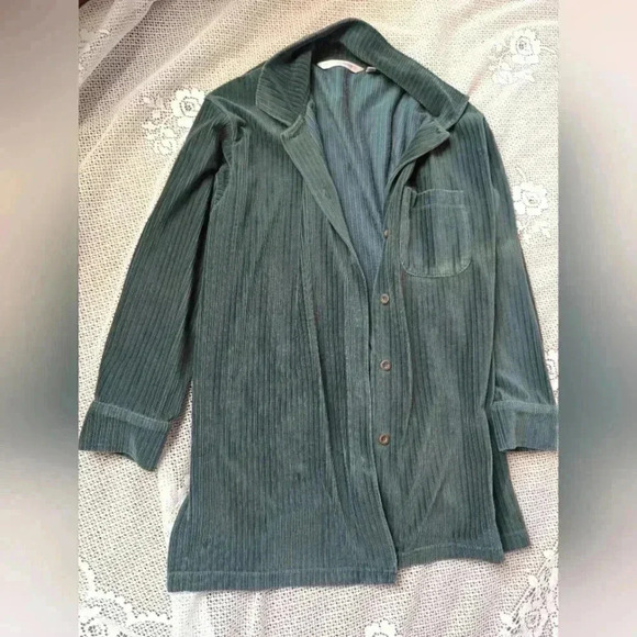 Victoria's Secret Textured Green Cardigan - Picture 4 of 5